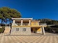 Villa with Panoramic Views and All Amenities Just a Step Away in Spanish Fincas