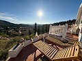 Acogedora Villa con Piscina y Vistas Panoramicas a la Montaña en Petrer in Spanish Fincas