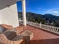 Acogedora Villa con Piscina y Vistas Panoramicas a la Montaña en Petrer in Spanish Fincas