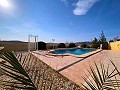 Belle maison rurale avec piscine à Pinoso in Spanish Fincas