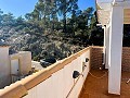 Hermosa villa de 2 dormitorios y 2 baños completamente renovada in Spanish Fincas