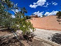 Magnifica villa con piscina en Hondon De Los Frailes in Spanish Fincas