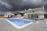 4 bed Luxury New Build Villa with plot and pool in Spanish Fincas