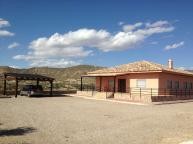 Gran Villa de nueva construcción con piscina in Spanish Fincas