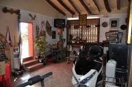 3 casas en una con potencial de B&B in Spanish Fincas