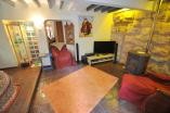 Quirky 3 bed Tardis house with pool, Yecla in Spanish Fincas