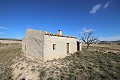 Grand terrain avec une ruine à Yecla, Murcie in Spanish Fincas