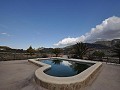 Superbe villa avec piscine à Yecla in Spanish Fincas