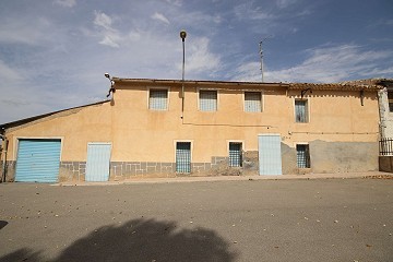 Landhuis met zwembad op een mooie locatie