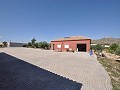 4 bed Large Family House with 4 bed guest house in Spanish Fincas