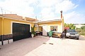 Casa en el pueblo con piscina y vistas en Casas de Señor in Spanish Fincas