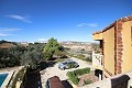 Villa en Monovar con dos casas de huéspedes y piscina in Spanish Fincas