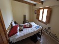 Villa de campo de 3 dormitorios y 2 baños en un parque nacional in Spanish Fincas