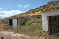 Parcela con ruinas en La Carche, Jumilla in Spanish Fincas