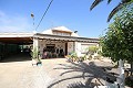 Detached Villa close to town in Caudete in Spanish Fincas