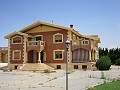 6 Bed Mansion 3km from Yecla in Spanish Fincas