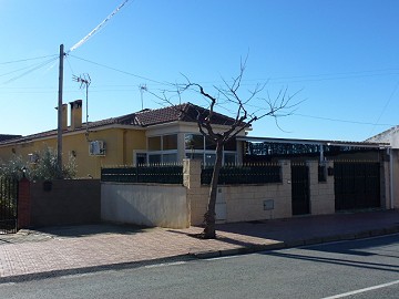 Villa te koop in Hondon de los Frailes