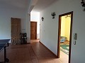 Atemberaubende Villa mit 6 Schlafzimmern, 3 Bädern und Solarium in Zarra, Valencia in Spanish Fincas