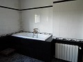 Superbe villa de 6 chambres et 3 salles de bain avec solarium à Zarra, Valence in Spanish Fincas