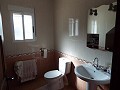 Atemberaubende Villa mit 6 Schlafzimmern, 3 Bädern und Solarium in Zarra, Valencia in Spanish Fincas