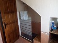 Prachtige villa met 6 slaapkamers en 3 badkamers met solarium in Zarra, Valencia in Spanish Fincas