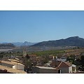 Lovely Village property with Huge Roof Terrace in Spanish Fincas