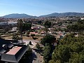 Superbe villa individuelle avec une deuxième maison, à distance de marche de Monovar in Spanish Fincas