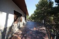 Superbe villa individuelle avec une deuxième maison, à distance de marche de Monovar in Spanish Fincas