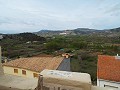 Townhouse with Solarium in Teresa de Cofrentes in Spanish Fincas