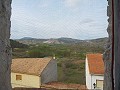 Casa en el pueblo de Teresa de Cofrentes con Solarium in Spanish Fincas