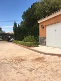 High quality villa walking distance to Novelda in Spanish Fincas