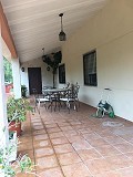 High quality villa walking distance to Novelda in Spanish Fincas