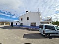 Gran Casa de Campo con Piscina de 120m2 in Spanish Fincas