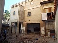 Townhouse with 5 bedrooms and private Garden in Spanish Fincas