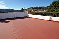 Casa adosada para dos familias con piscina in Spanish Fincas