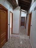 Casa de pueblo de 8 dormitorios y 2 baños con establos y perreras in Spanish Fincas