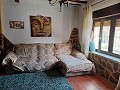 Casa de pueblo de 8 dormitorios y 2 baños con establos y perreras in Spanish Fincas