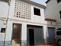 Large Townhouse with 2 separate apartments and Garage in Spanish Fincas