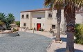 Atemberaubende Villa mit 7 Schlafzimmern und Pool in Barbarroja in Spanish Fincas