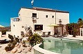 Atemberaubende Villa mit 7 Schlafzimmern und Pool in Barbarroja in Spanish Fincas