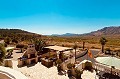 Impresionante villa de 7 dormitorios con piscina en Barbarroja in Spanish Fincas