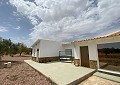 Prachtige villa met 3 slaapkamers en 3 badkamers in Sax in Spanish Fincas