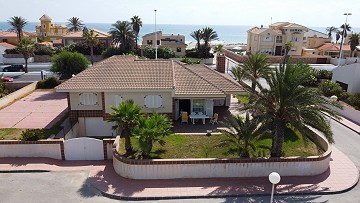 Detached Villa front line beach in La Manga