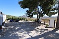 Impressionnante grande maison avec 2ème maison plus piscine et garages in Spanish Fincas