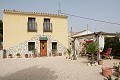 Oude finca volledig gerenoveerd met zwembad en originele bodega in Spanish Fincas