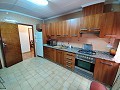 Corner apartment on the first floor in Monovar, Alicante in Spanish Fincas