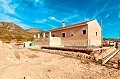 Villa de 3 chambres et 2 salles de bain avec piscine et garage in Spanish Fincas