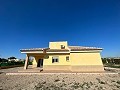 Beautiful 3 Bedroom 2 Bathroom Villa in Fortuna in Spanish Fincas