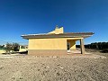 Prachtige villa met 3 slaapkamers en 2 badkamers in Fortuna in Spanish Fincas