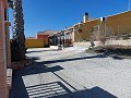 Villa de 6 dormitorios y 3 baños en Algueña in Spanish Fincas